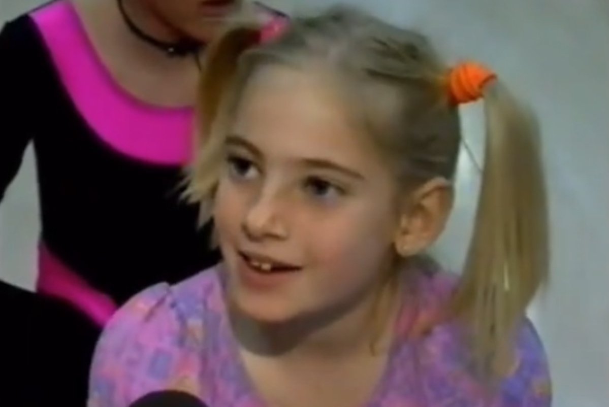 Τζούλια Αλεξανδράτου: Το σπάνιο ντοκουμέντο από όταν ήταν 9 χρονών και έκανε μπαλέτο