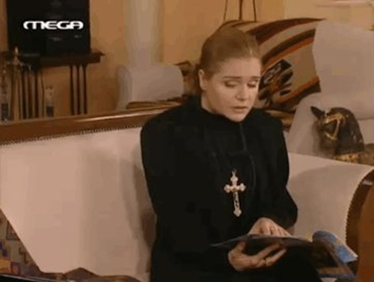 Dolce Vita: Όταν η Ασπασία έγινε μοναχή… Θεομπαίχτρα – Η ατάκα της που λες μέσα στην καθημερινότητά σου