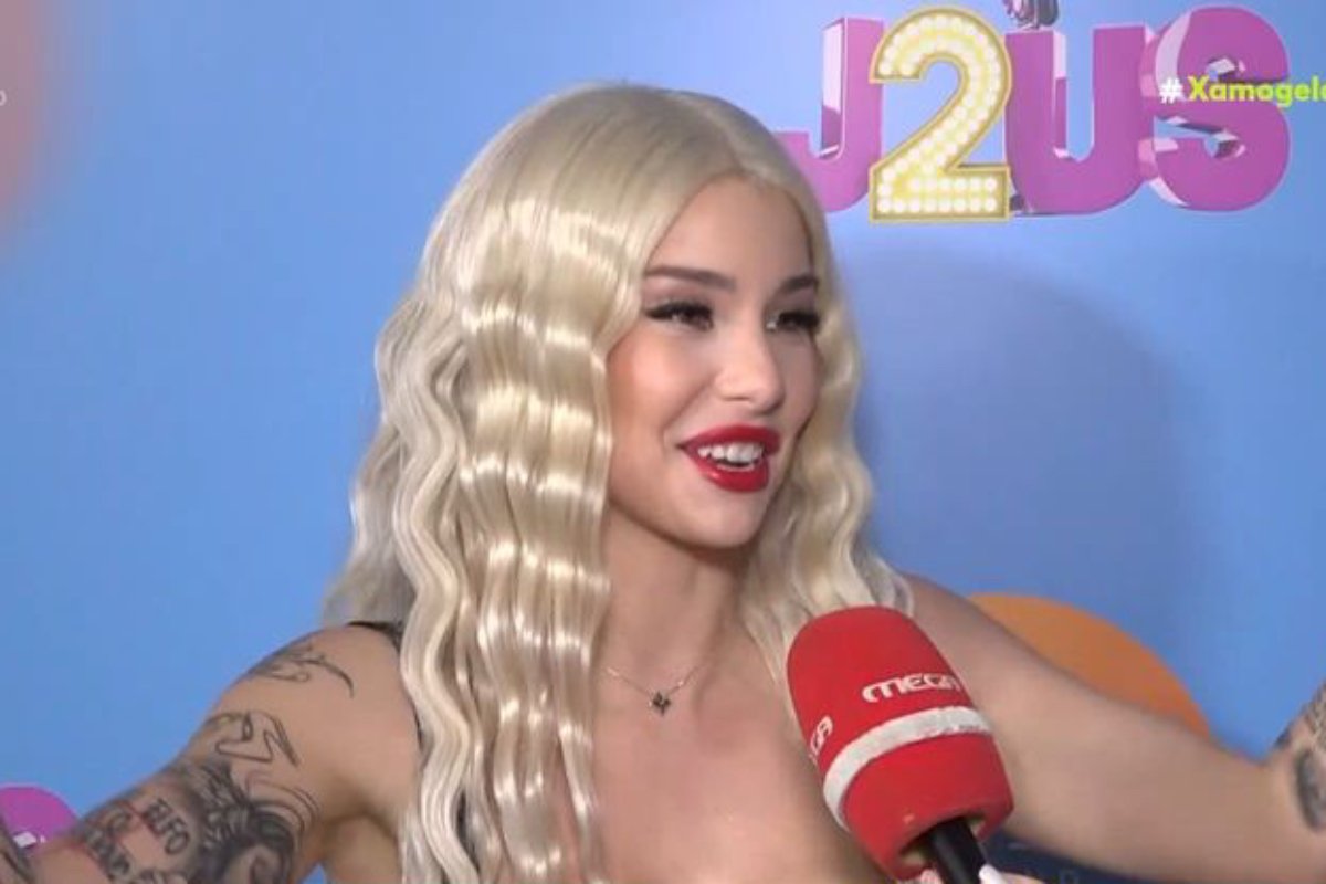 Modern Cinderella: «Καλέ δεν είμαι απλά ερωτευμένη, πετάω, έχω φύγει!»