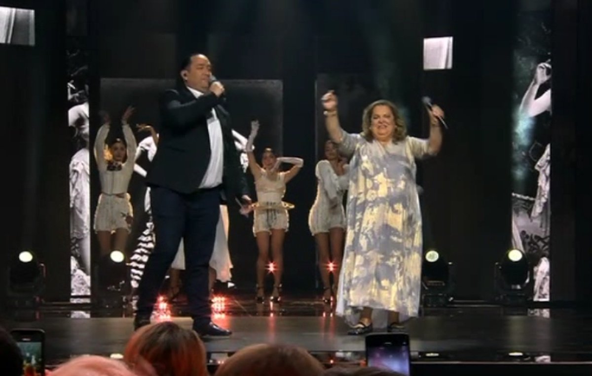 J2US: Έκλεψε τις εντυπώσεις ο DJ Deleasis και πήρε 10άρι – «Tο τραγούδι είναι πολύ δύσκολο αλλά η ατμόσφαιρα ήταν πολύ καλή»