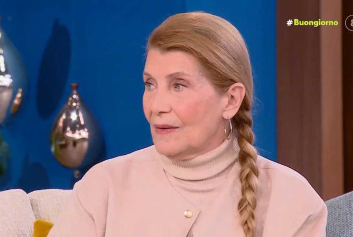 Αιμιλία Υψηλάντη: «Τη ζωή την αντιμετωπίζω με σωφροσύνη – Ήμουν από μικροαστική οικογένεια, προφυλαγμένη»