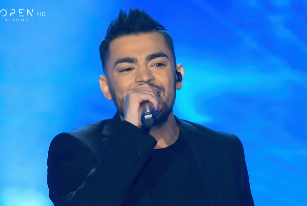 J2US: Ο Χρήστος Σαντικάι έβαλε «φωτιά» στη σκηνή – «Φωνάρα από μικρός και υπέροχος συνθέτης!»