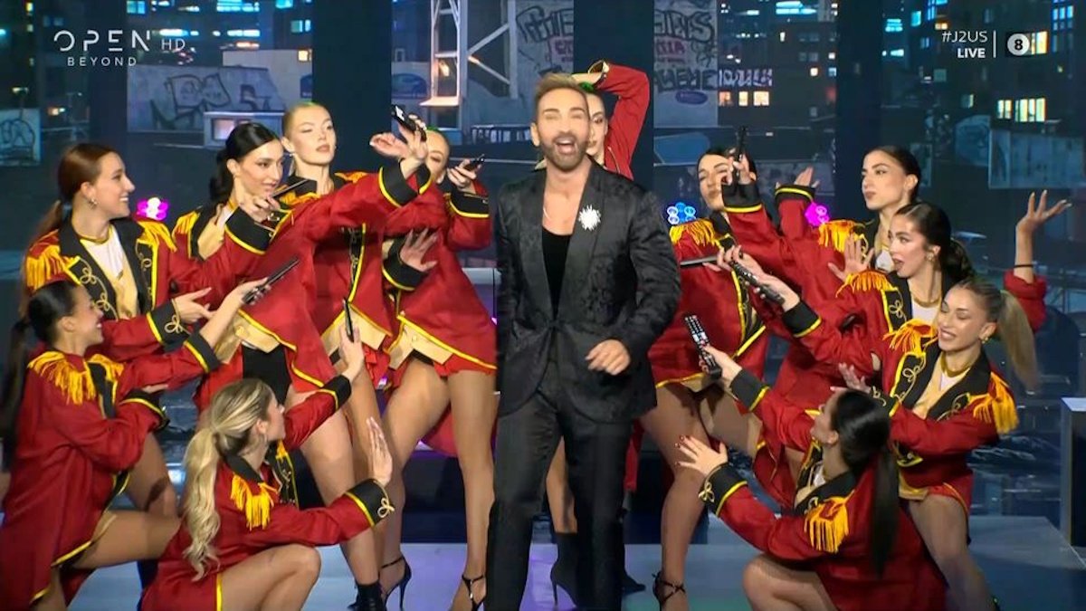 J2US: Ο Νίκος Κοκλώνης σε επικό αυτοτρολάρισμα και «Το πάρτι ξεκινά!»