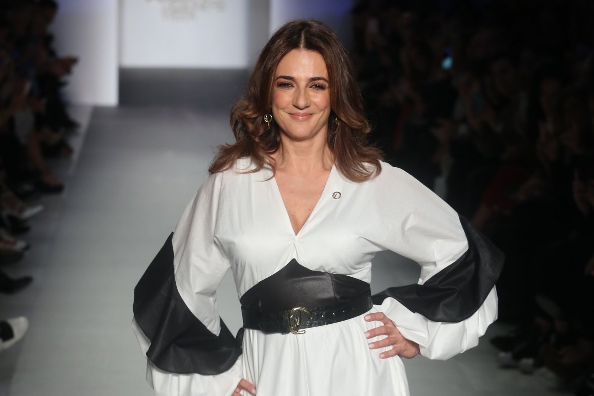 Μαρία Λεκάκη: Όταν η «Πέγκυ Καρρά» από το Κωνσταντίνου και Ελένης παρουσίαζε το πρόγραμμα της ΕΤ