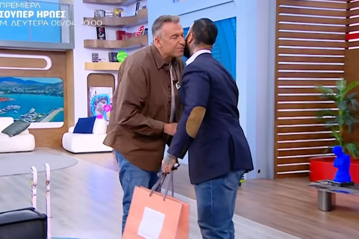 Περικλής Κονδυλάτος σε Γιώργο Λιάγκα: «Αυτό είναι για σένα και τη σύντροφό σου»