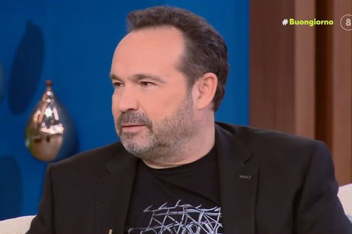 Κώστας Μακεδόνας: «Ποτέ δεν είχα μεγάλη ιδέα για τον εαυτό μου – Έπαιρνα το 30% απ’ τα θετικά σχόλια…»