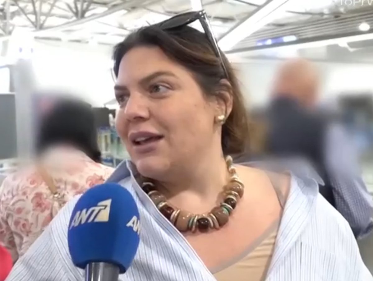 Δανάη Μπάρκα: «Να μάθετε σε αυτήν την εκπομπή το όνομα του αγοριού μου – Ντροπή!»