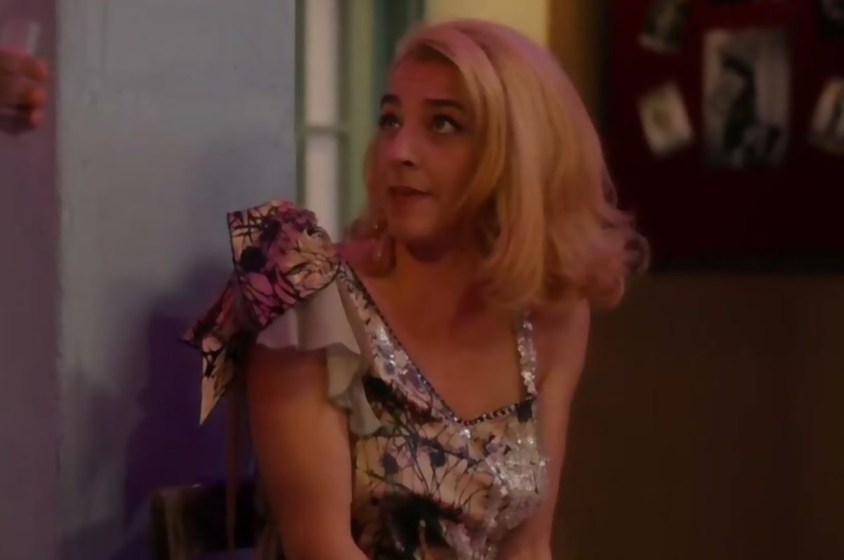 Porto Leone spoiler: Τη σπάει στο ξύλο και την αφήνει αναίσθητη!