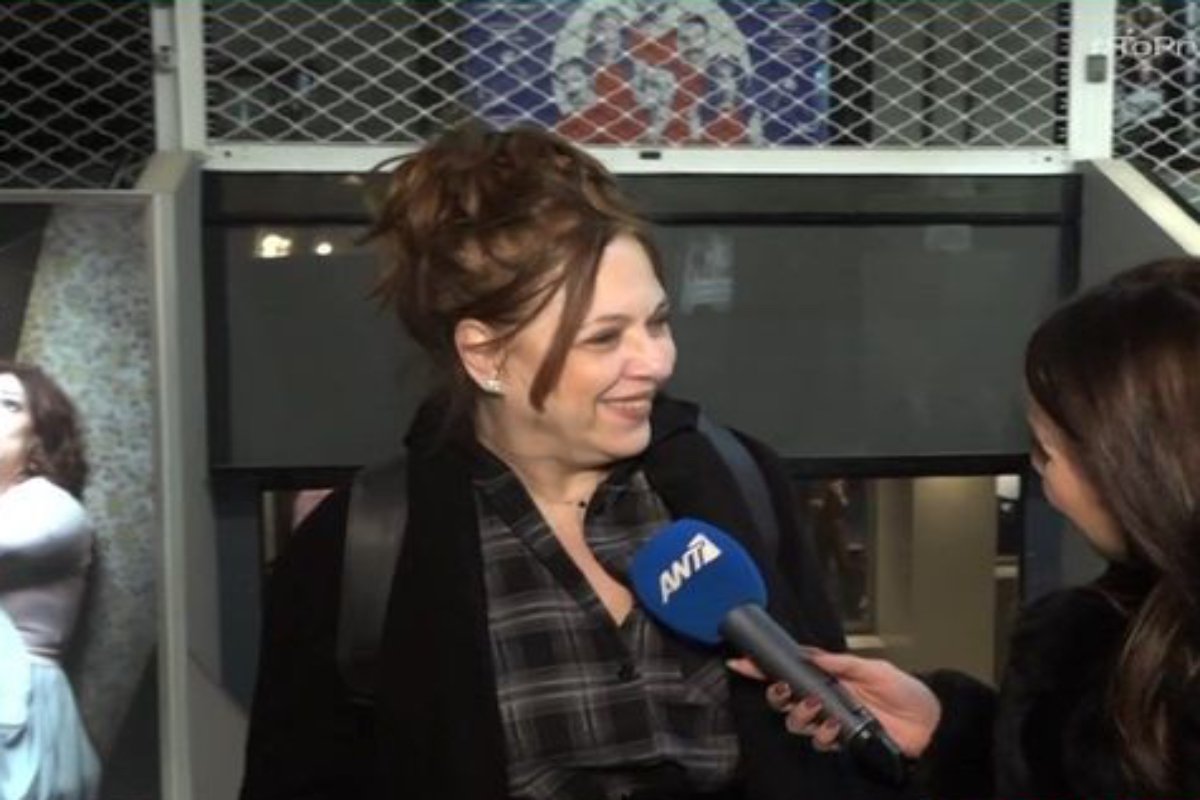 Ελένη Ράντου: «Γενικά δεν τα πάω καλά με το να βλέπω τη φάτσα μου, δεν μπορώ, ζορίζομαι…»