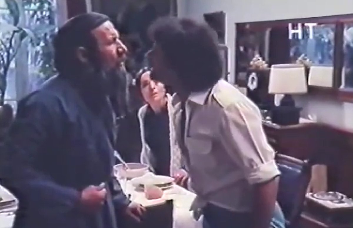 Throwback στην την πιο viral σκηνή από τα 80s: Η αλήθεια βρίσκεται στους Sex Pistols. Γκέγκε;