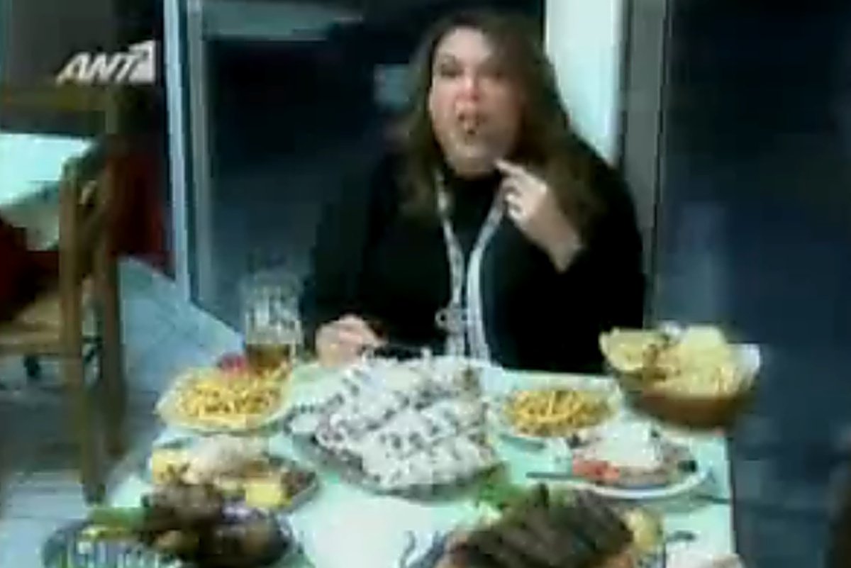 Δεν υπάρχει! Η Τατιάνα Στεφανίδου ως… παχύσαρκη στο πιο απίστευτο flashback που έχεις δει