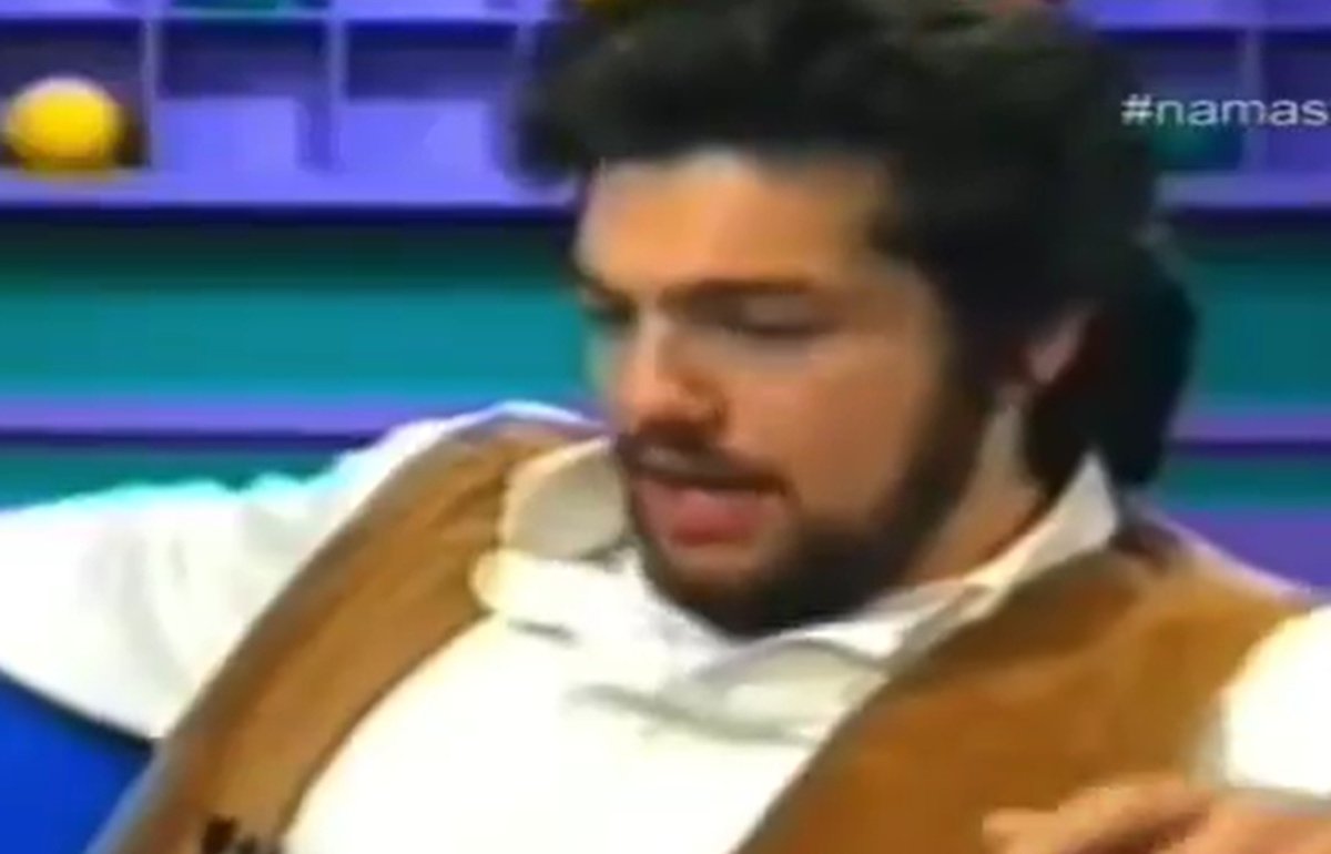 Αλέξης Τσίπρας: Αγνώριστος στην πρώτη του τηλεοπτική εμφάνιση ως φοιτητής