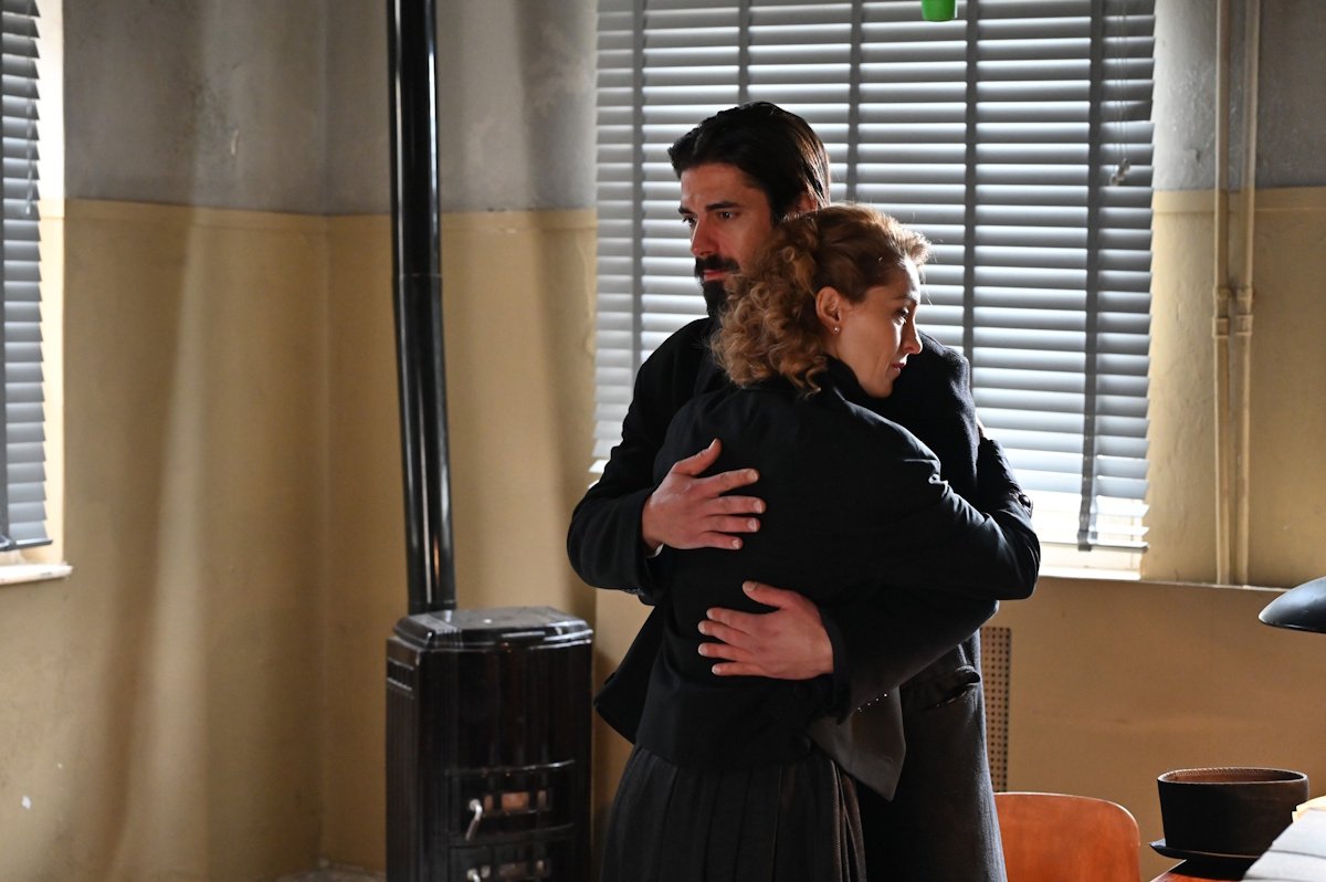 Άγιος έρωτας 28/4: Η Δέσποινα καταγγέλλει τον Μαρκόπουλο για βιασμό