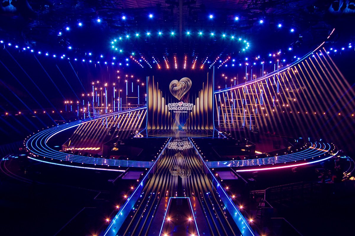 Eurovision 2026 – Β΄Ημιτελικός: Δείτε ποιες χώρες πήραν το «εισιτήριο» για τον μεγάλο τελικό!