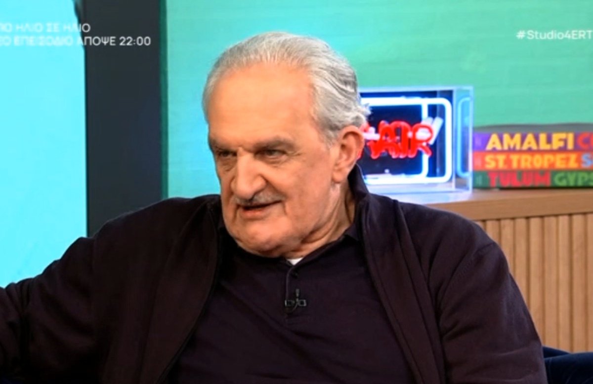 Δημήτρης Καταλειφός: «Οι γονείς μου με ήθελαν δικηγόρο. Μέχρι να παίξω στην τηλεόραση δεν μου έδιναν σημασία»