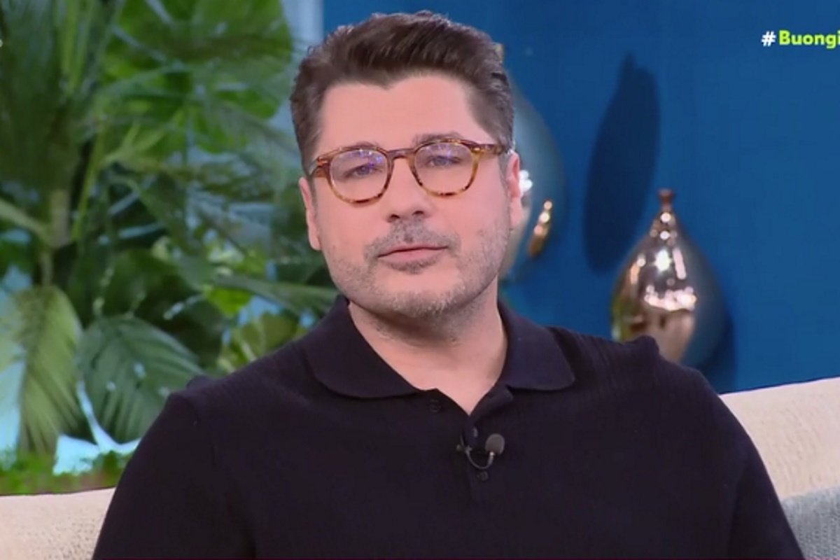 Λάμπρος Κωνσταντάρας: «Στεναχωρήθηκα και απόρησα με όλα αυτά που έγιναν – Σαν να είναι συντονισμένο»