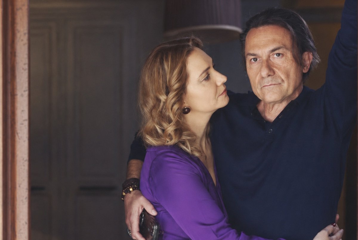 Να μ΄αγαπάς spoiler: Ο Άγγελος κάνει πρόταση γάμου στη Ζωή και ανοίγει πόλεμο με τον Μιχάλη