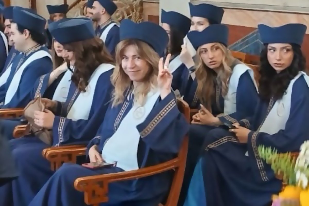 Δήμητρα Παπαδοπούλου: Πήρε το πτυχίο της! Συγκινεί η αφιέρωση στον πατέρα της
