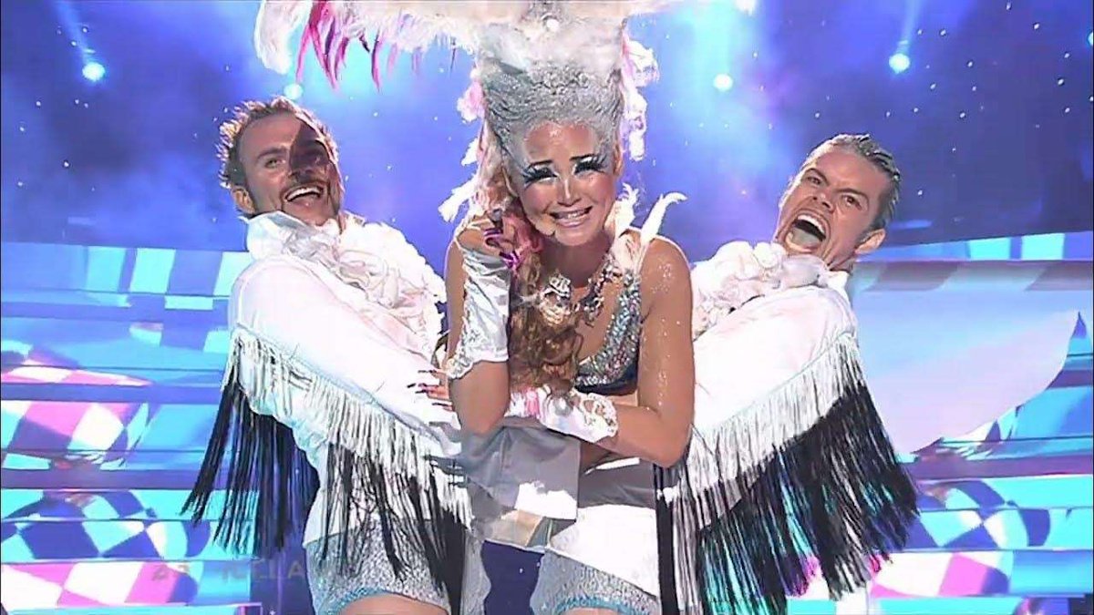 Eurovision: Το «φαινόμενο» Sylvia Night που προκάλεσε χαμό στη διοργάνωση της Αθήνας – Το χαστούκι και οι προκλητικές δηλώσεις