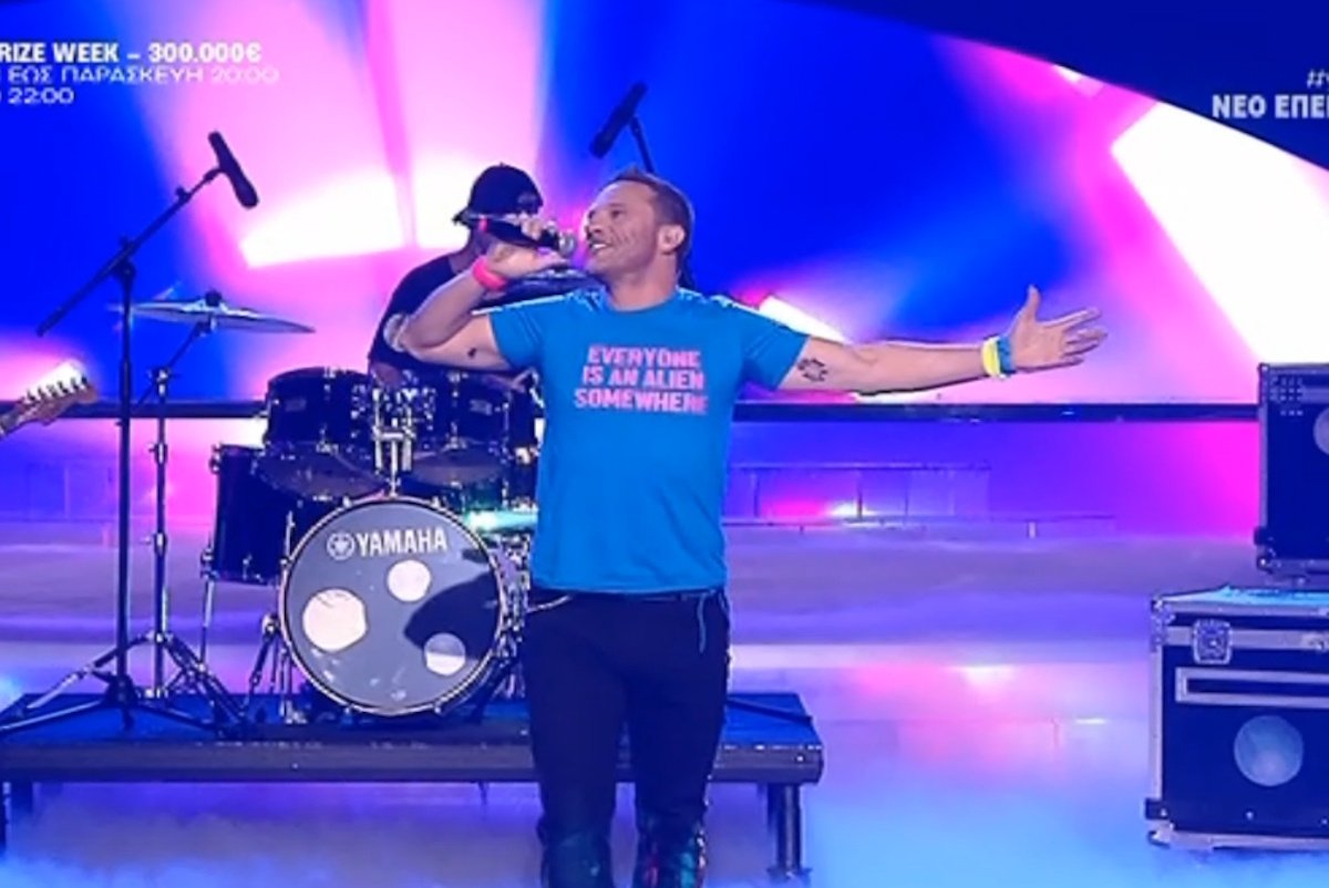 YFSF – Χ: Οι Coldplay και η μεταμόρφωση… φάντασμα – «Αποχαιρετούμε τον Μπεγνή και υποδεχόμαστε τον Μέμο με άλλη μπλούζα!»
