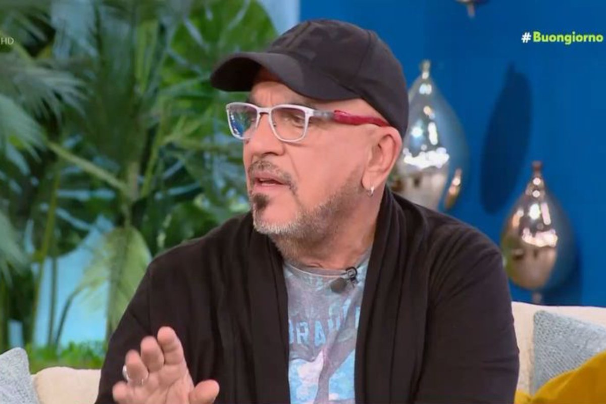 Γιάννης Ζουγανέλης: «Η τηλεόραση έχει εκπέσει γιατί έχει γίνει αυτοαναφορική – Με έπεισε το βιβλίο του Αλέξη Τσίπρα»