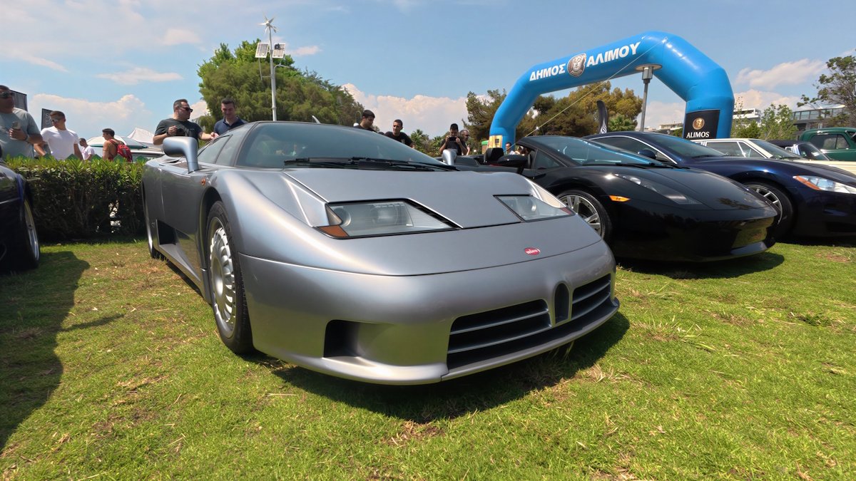 Eπικό σε… ίππους με ρεκόρ επισκεπτών το Alimos Classic Car Sunday