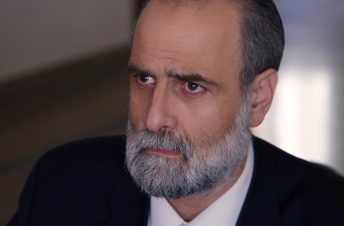 Άγιος Έρωτας (22/6): Ο Μαρκόπουλος δηλώνει ψυχικά ασθενής!