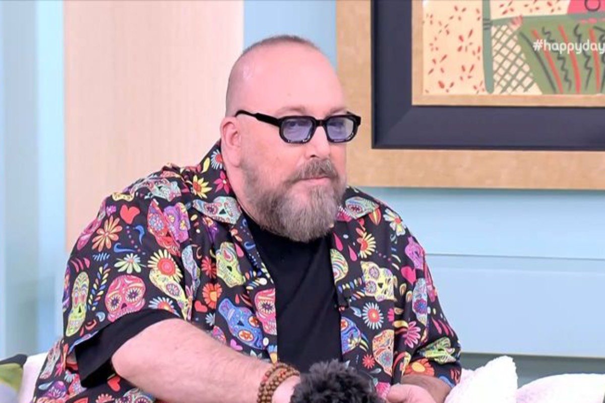 Γιώργος Αλκαίος: «Aυτό εδώ που ζούμε, που γίνεται όλο και χειρότερο, δεν σε παίρνει για οικογένεια…»