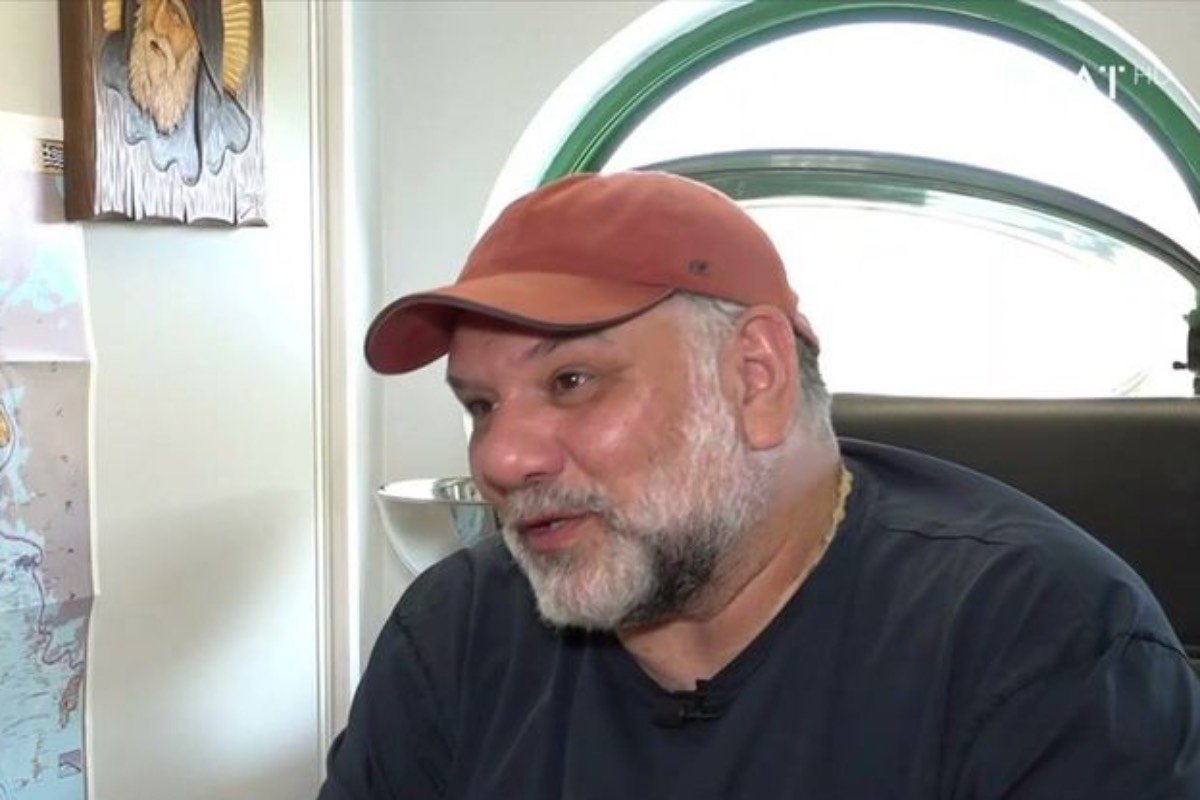 Γρηγόρης Αρναούτογλου: «Εκεί βρίσκεται τώρα η μητέρα μου, μετά τον θάνατό της…»