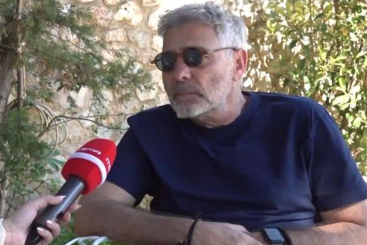 Θοδωρής Αθερίδης: Η εξομολόγηση για τη συνεργασία με την κόρη του – «Δε με άφησε να πάρω καμιά πρωτοβουλία»