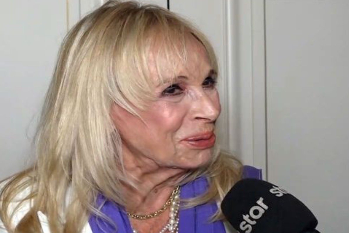 Άννα Φόνσου: «Η Αλίκη Βουγιουκλάκη υπήρξε φίλη καρδιάς για μένα και όχι ανταγωνίστριά μου»