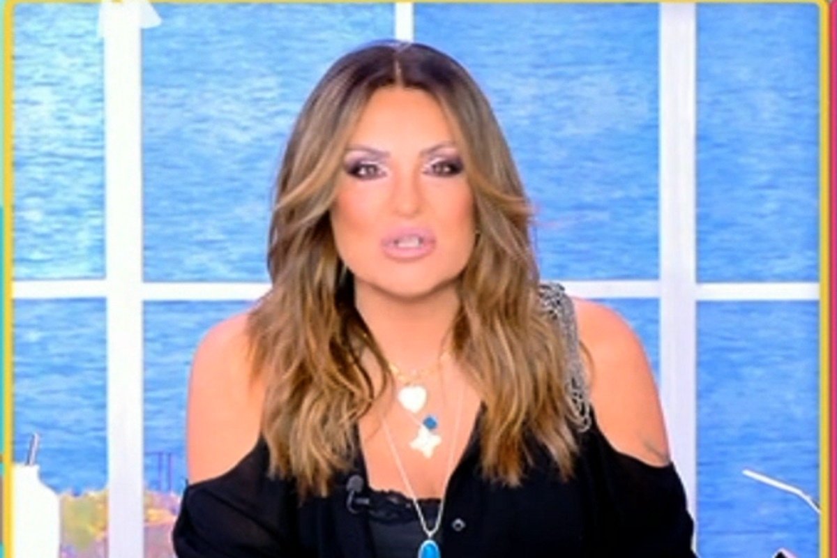 Ναταλία Γερμανού: «Να πω στους συναδέλφους ρεπόρτερ, μη στήνεστε μέσα στη ζέστη και περιμένετε, πλέον μόνο ο…»