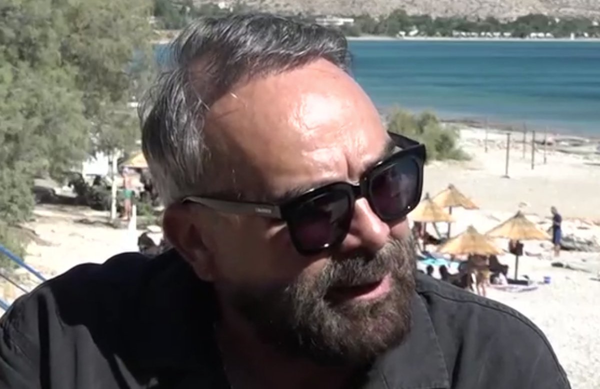 Γρηγόρης Γκουντάρας: «Ο Γιώργος Λιάγκας έχει την ανάγκη να θυματοποιείται – Καλό θα είναι να ακούει αυτά που του λένε»
