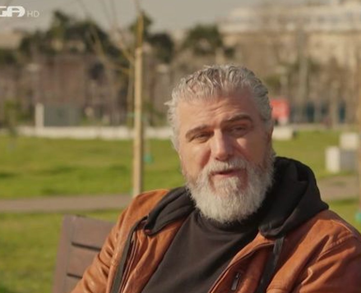 Βλαδίμηρος Κυριακίδης: «Το σπίτι ήταν ένας μόνιμος τσακωμός και μια ησυχία – Ήταν δύσκολη η σχέση των γονιών μου»
