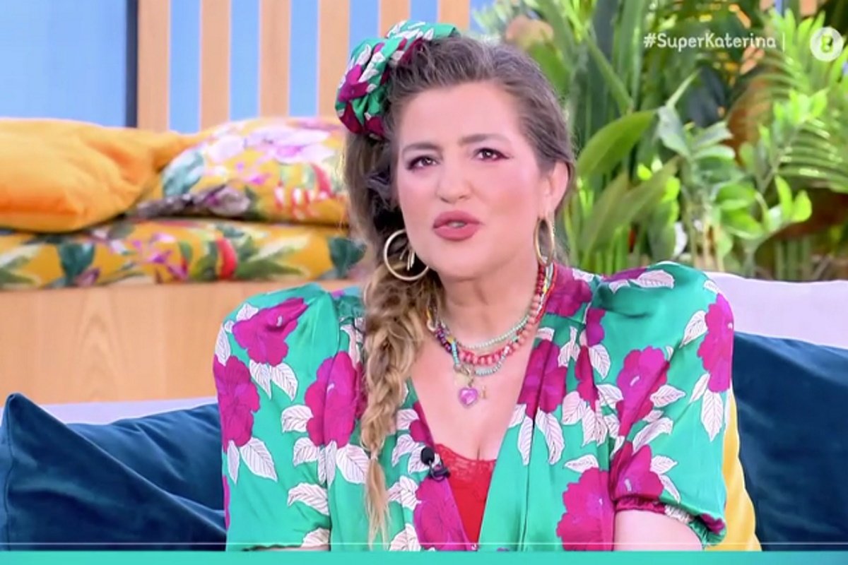 Μαρία Κίτσου: «Τον δραματικό ρόλο τον κουβαλάω μετά την παράσταση – Γυρνάω σπίτι μέσα στην κατήφεια, στενοχωρημένη»