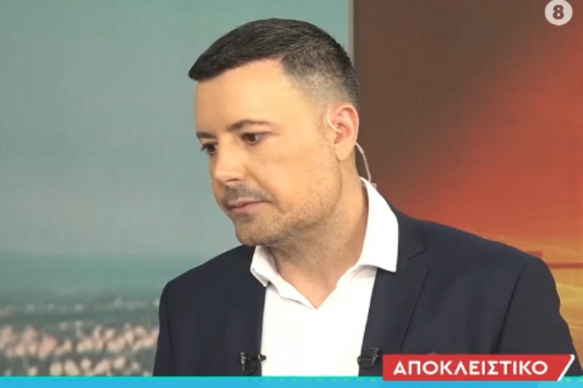 Πέτρος Κουσουλός: «Όσο επωφελήθηκα εγώ, άλλο τόσο επωφελήθηκε και η Ζήνα Κουτσελίνη – Ας κάνει ό,τι θέλει»