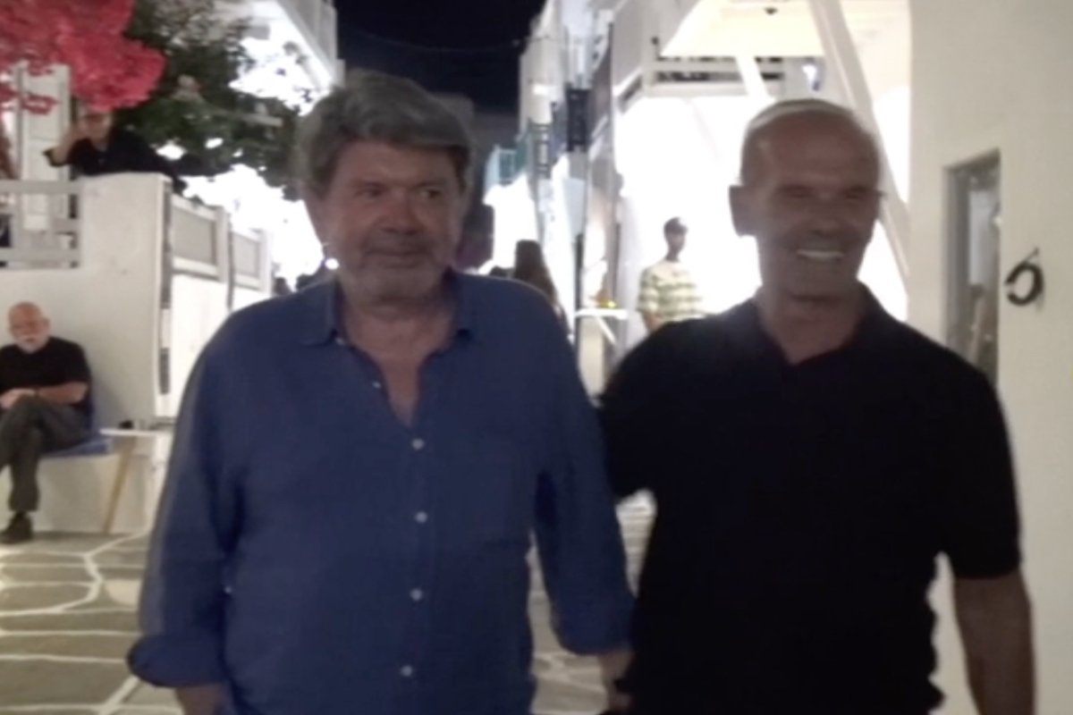 Γιάννης Λάτσιος – Πέτρος Κωστόπουλος: Βραδινή έξοδος στα Ματογιάννια της Μυκόνου