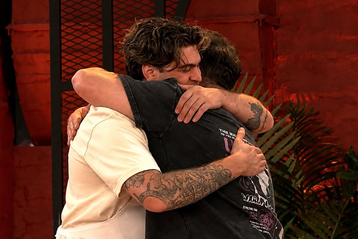 MasterChef: Ο Πάνος στον τελικό και το Χ πήρε θέση μάχης – «Απροκάλυπτη η εύνοια που του δείχνουν!»