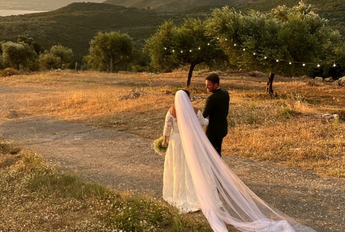Δανάη Μπάρκα: Η πρώτη ανάρτηση μετά τον γάμο της – «Όταν μοιράζεσαι στιγμές, η ζωή είναι τόσο ομορφότερη»
