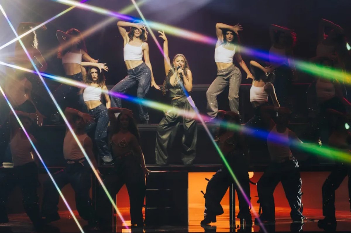 MAD VMA 2026: Η Έλενα Παπαρίζου έκλεψε τις εντυπώσεις με το νέο της τραγούδι, «Αλήθεια τώρα;»