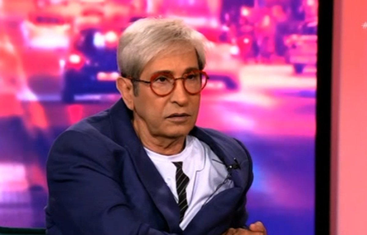 Δημήτρης Παπάζογλου: «Έτρεμα το περιβάλλον της Βουγιουκλάκη και το τι της έλεγαν από πίσω για εμένα – Είχε αυλή»