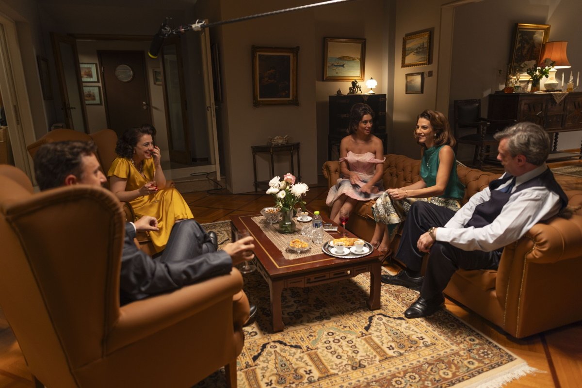 Το σπίτι δίπλα στο ποτάμι 5/6: Η ζήλεια «τρώει» την Μελισσάνθη και η Ιουλία πείθει την Ασπασία να γυρίσει στην Καλαμάτα