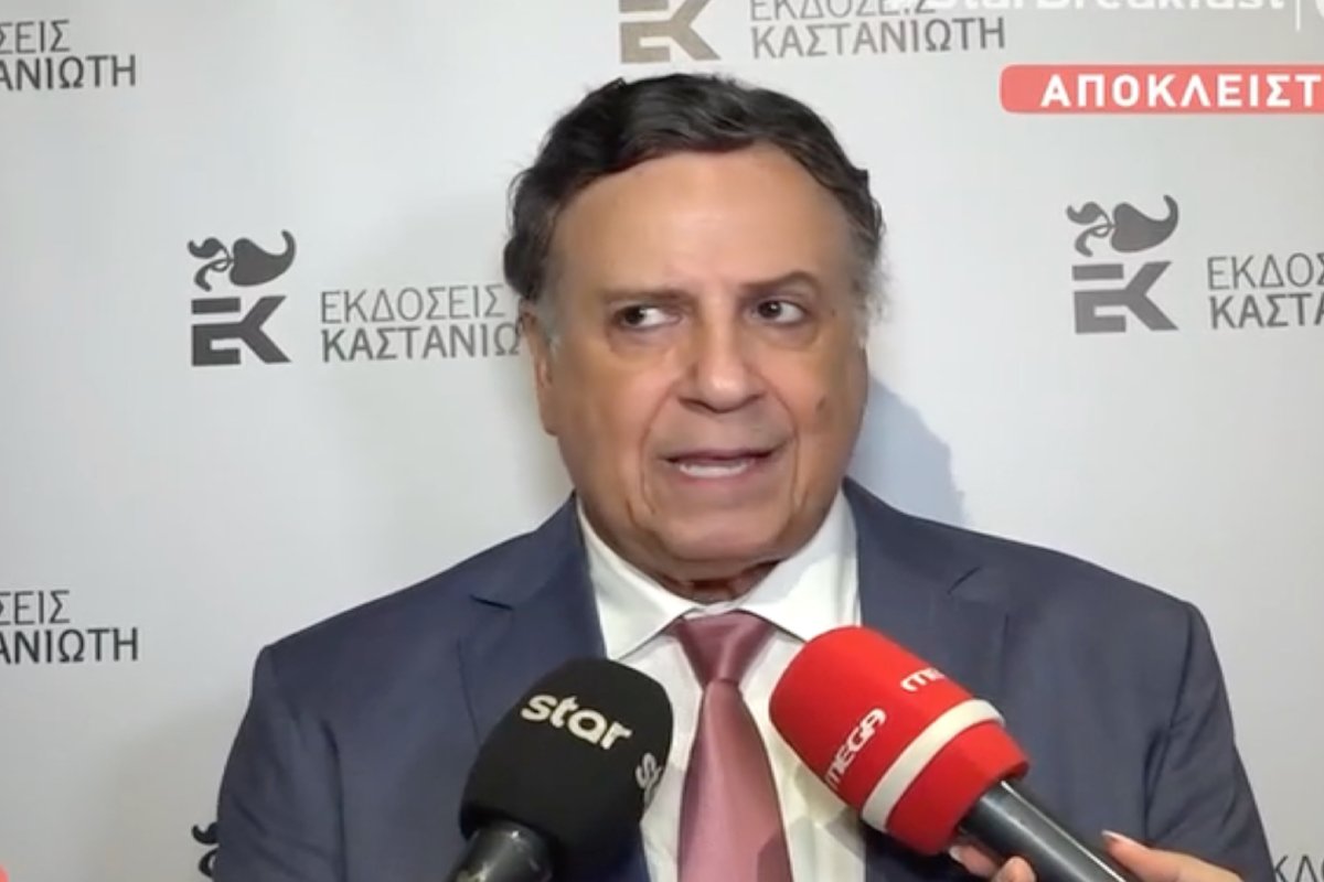 Χάρης Ρώμας:«Υπάρχουν σεναριογράφοι που βάζουν στοιχεία στην τεχνητή νοημοσύνη και τους δίνει ολόκληρα σενάρια»