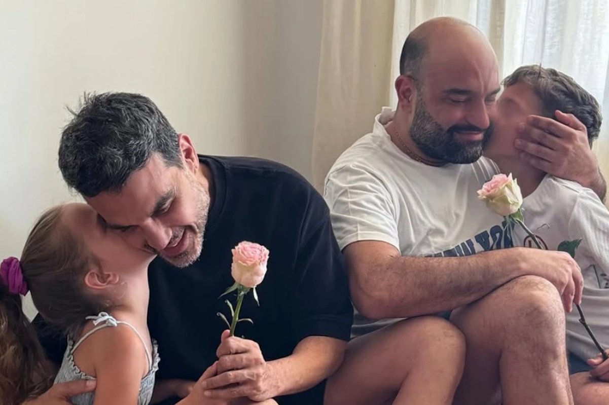 Παντελής Τουτουντζής – Νάσος Τσιβγούλης: Η τρυφερή έκπληξη των παιδιών τους για τη Γιορτή του Πατέρα