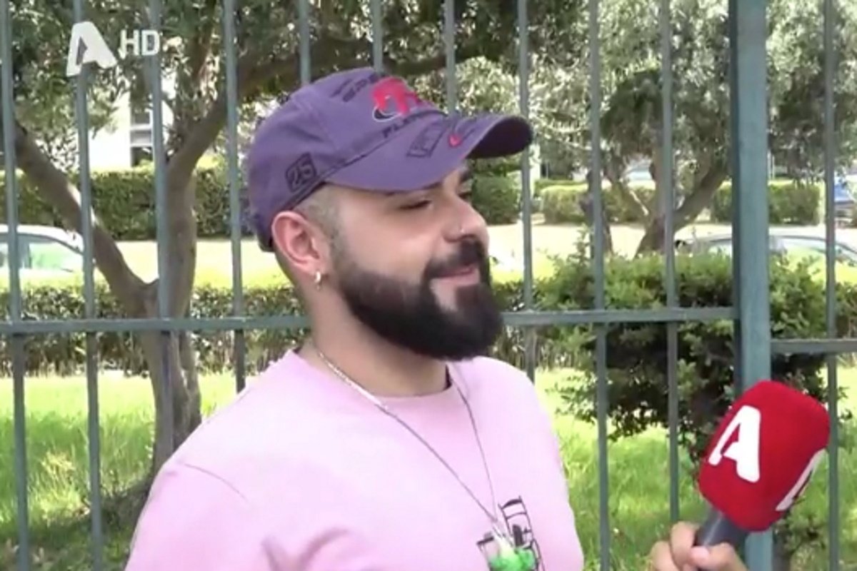 Ακύλας: «Ο πατέρας μου είναι αρκετά δύσκολα στην υγεία του – Όσο ήμουν στη Eurovision, ήταν στο νοσοκομείο με την καρδιά του»