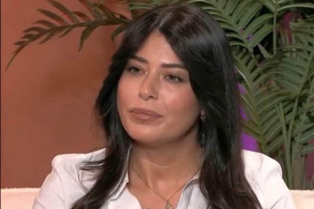 Αφροδίτη Λατινοπούλου: Νέα ακραία δήλωση για τους Ρομά – «Θα προτιμούσα να κολυμπήσω με τους καρχαρίες, κοινώς θα αυτοκτονούσα»