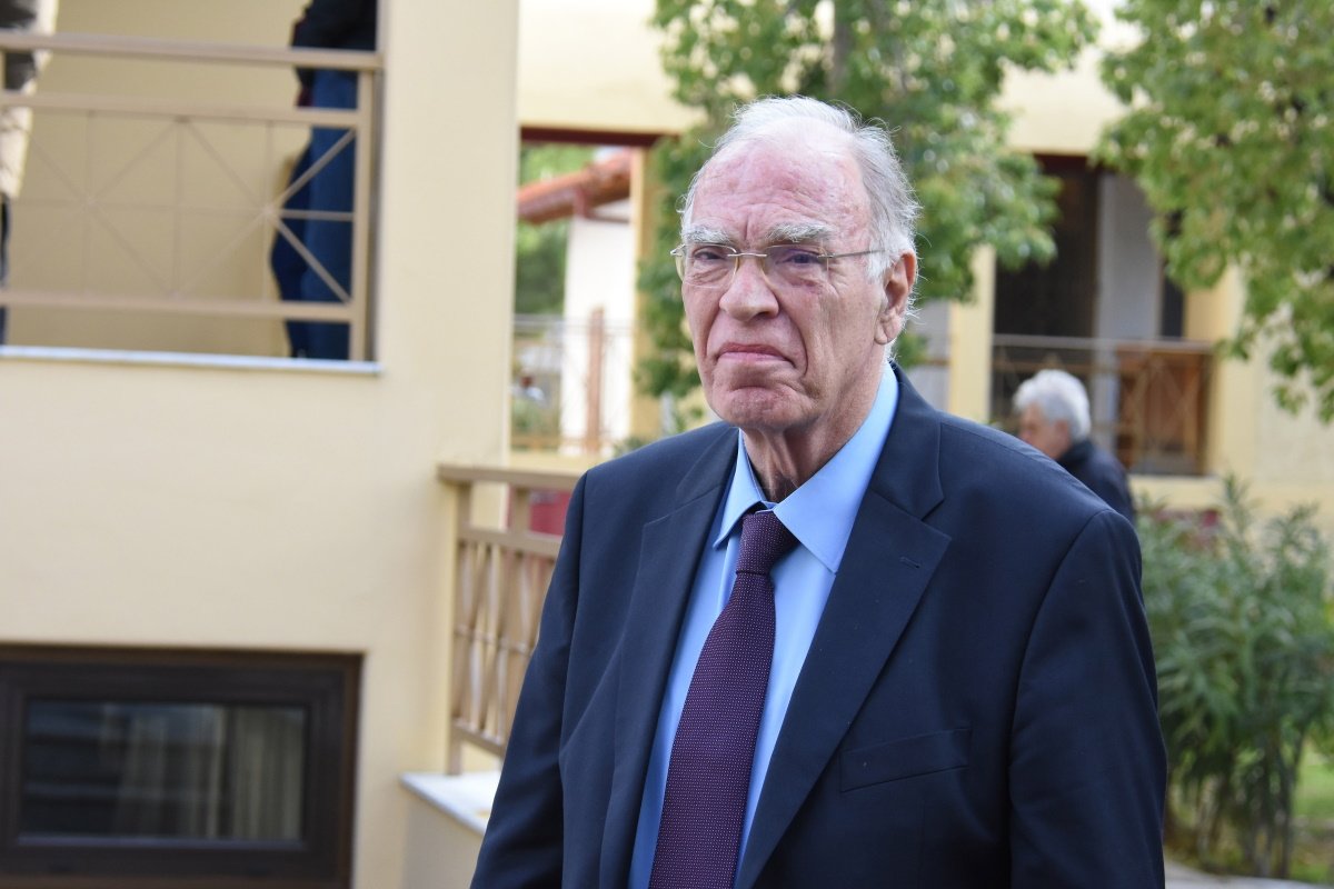 Βασίλης Λεβέντης: Οι πιο εμβληματικές τηλεοπτικές του στιγμές που σημάδεψαν μια ολόκληρη εποχή