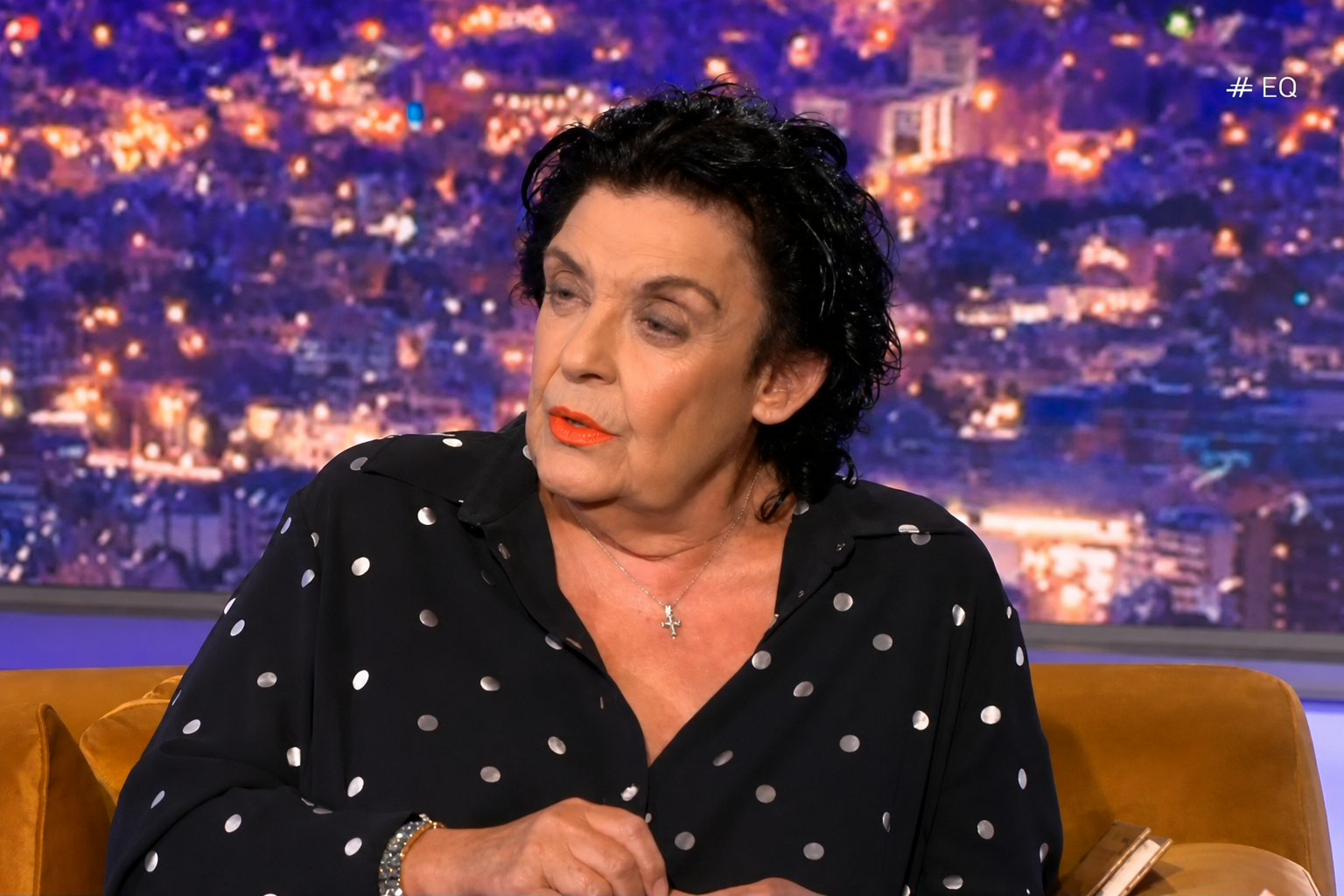 Λιάνα Κανέλλη: «Είναι η εποχή του ναρκισσισμού – Έχουμε γίνει ατομοπωλητές, πουλάμε το άτομό μας!»