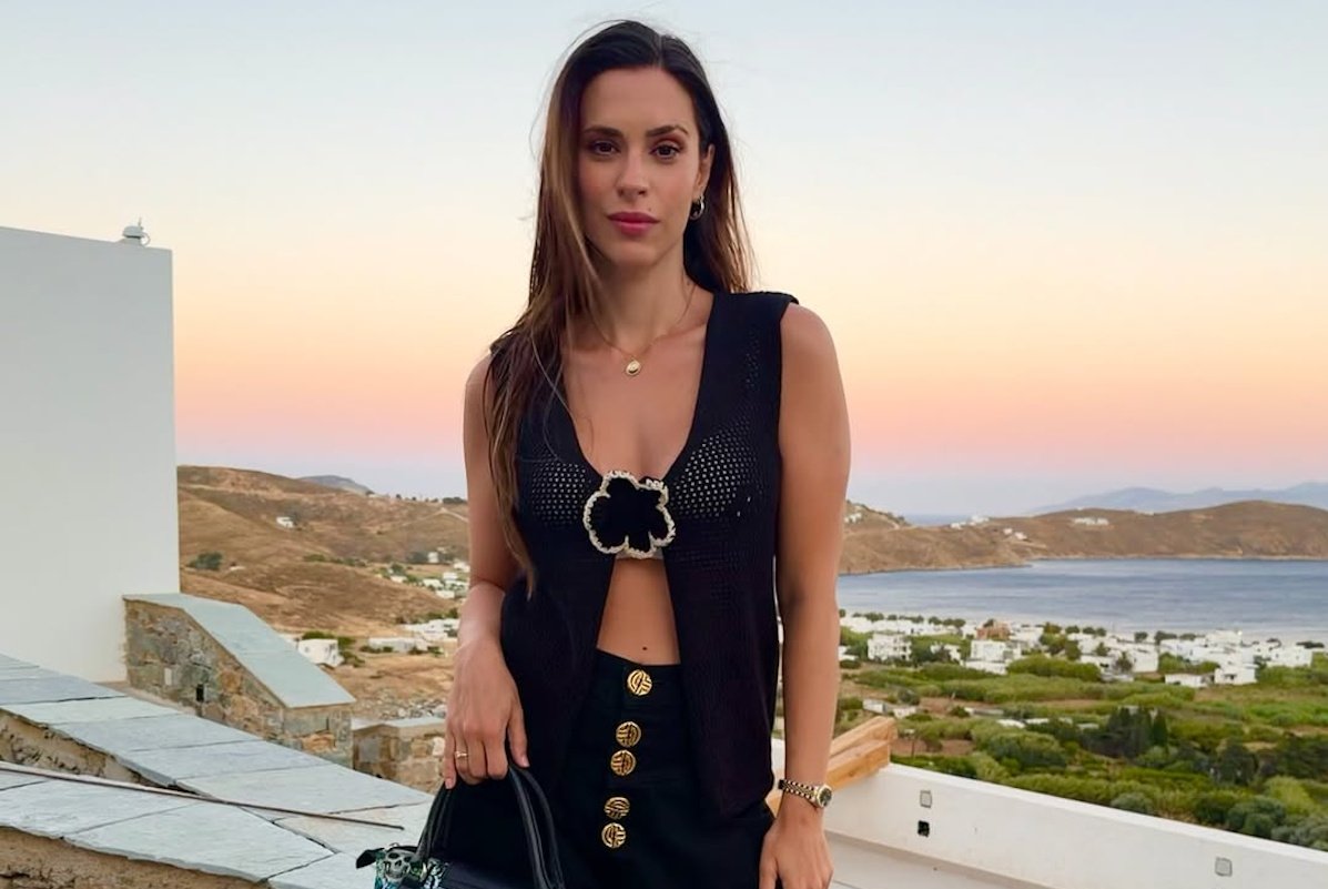 Ιζαμπέλλα Φούλοπ: Καλοκαιρινή απόδραση με τον Γιώργο Δερβίση πριν επιστρέψει στα γυρίσματα