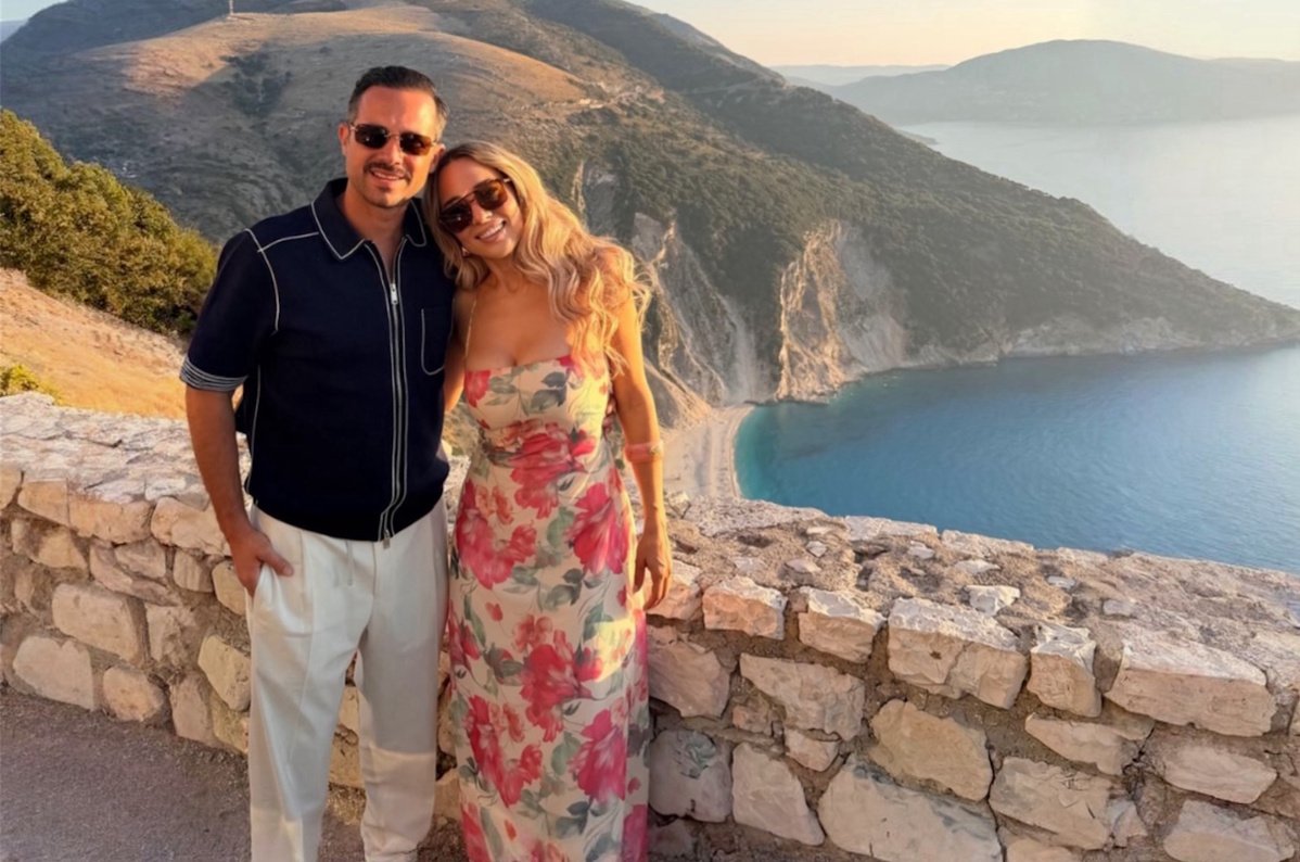 Καλομοίρα: Γέμισε τις βαλίτσες της με… Ελλάδα! Οι τελευταίες στιγμές στην Κεφαλονιά πριν από την επιστροφή στις ΗΠΑ
